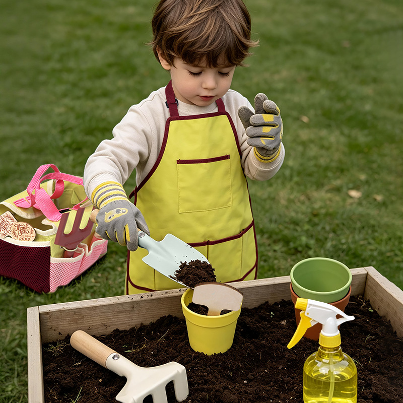 キッズガーデンツールセットごっこ遊び屋外シャベル熊手鍬水まき - Gardening Tools Gifts のレビューと価格